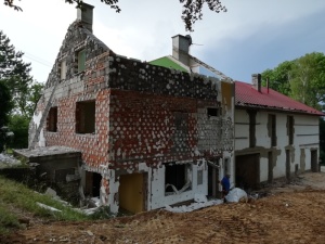 demolice domu Čekyně